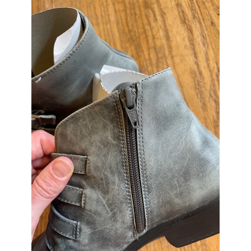 Naot Calima Grey Green Vtg Style Leather Triple Buckle Strap Ankle Boots 39 - Picture 7 of 7